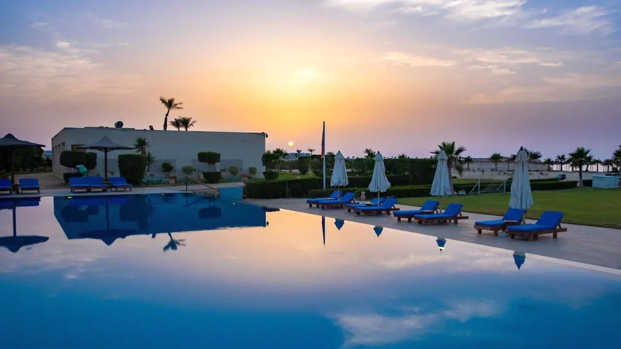 الفندق قيصر باي ريزورت - مرسى مطروح